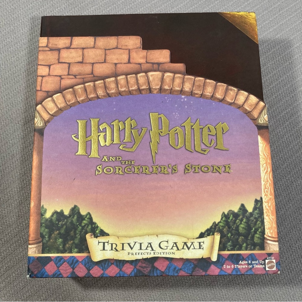 Harry Potter and the Sorcerer's Stone Trivia Game Prefect's Edition INCOMPLETE